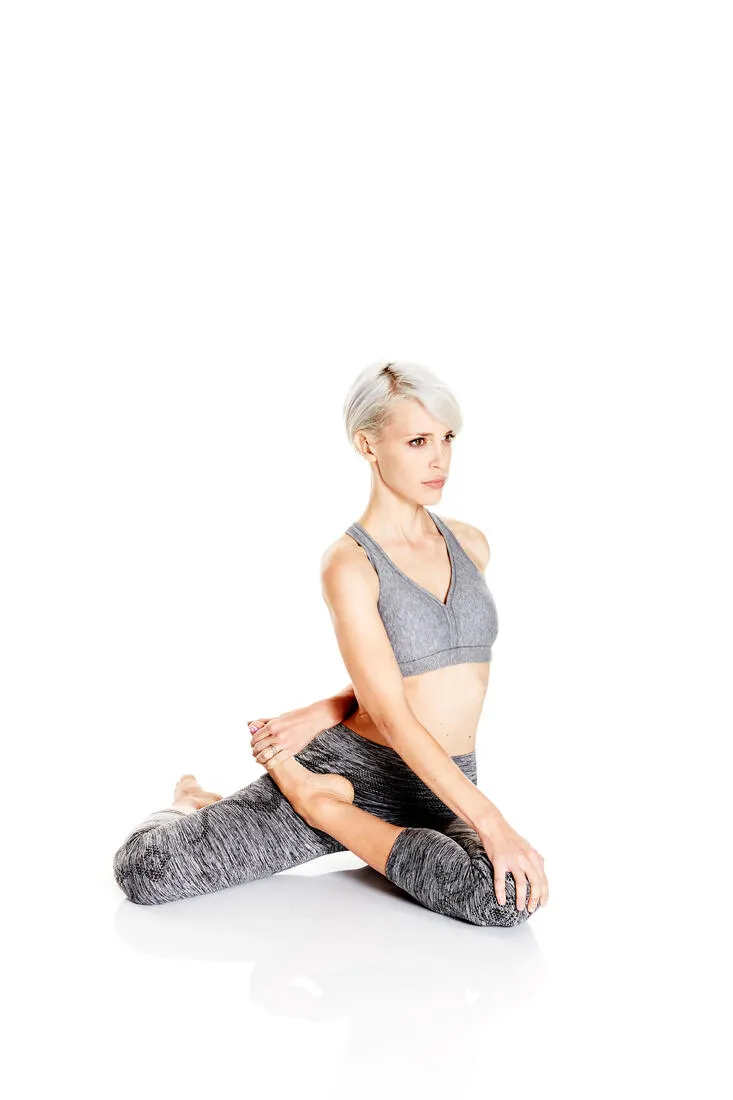 Comfort   Women's Padded Sports Bra - Grey