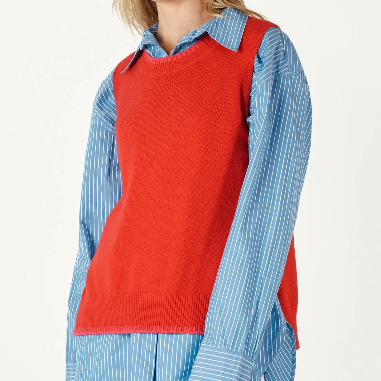 Essential Two Tone Vest - Red