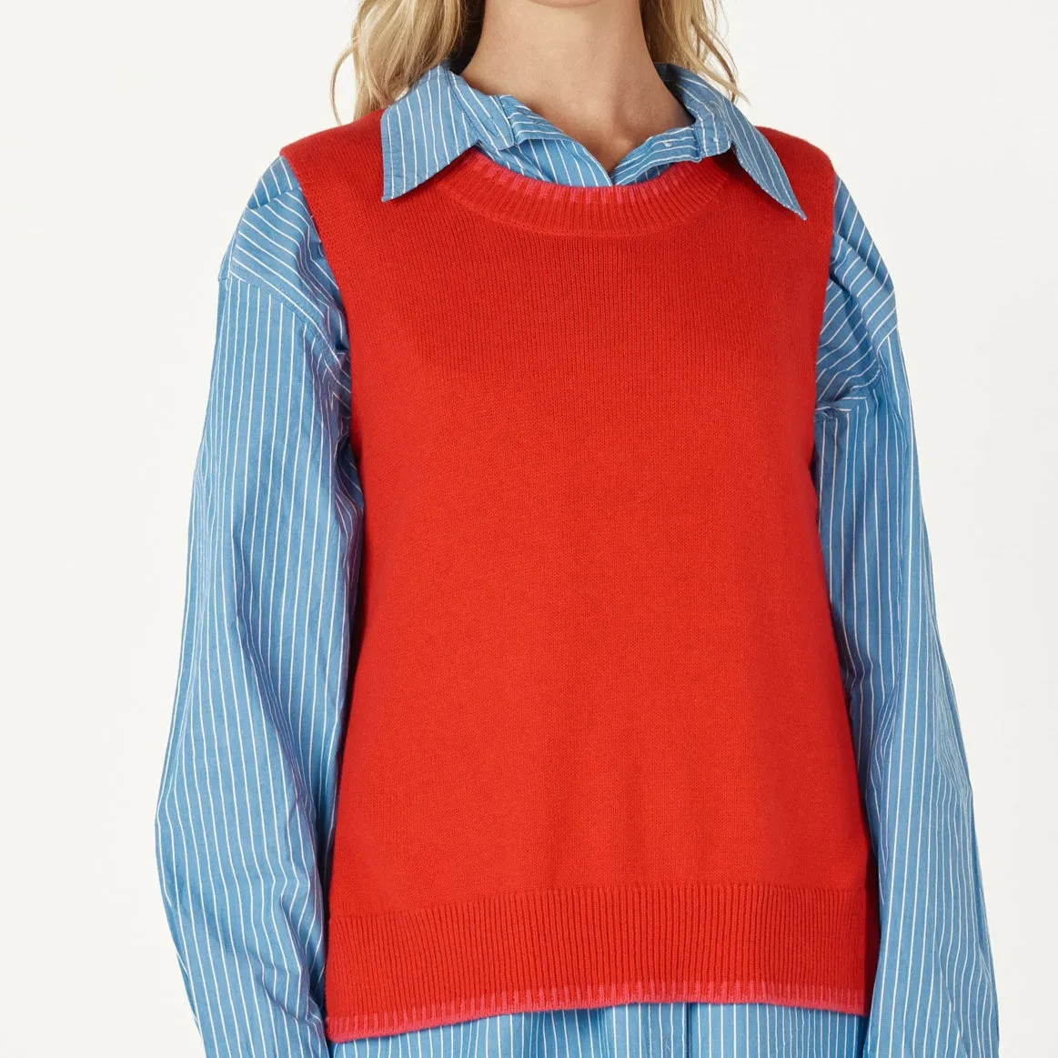 Essential Two Tone Vest - Red